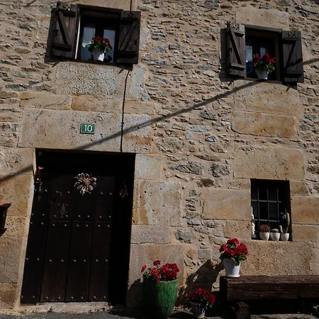 Mujika Etxea Manurga