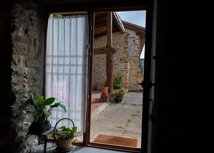 Mujika Etxea * Manurga