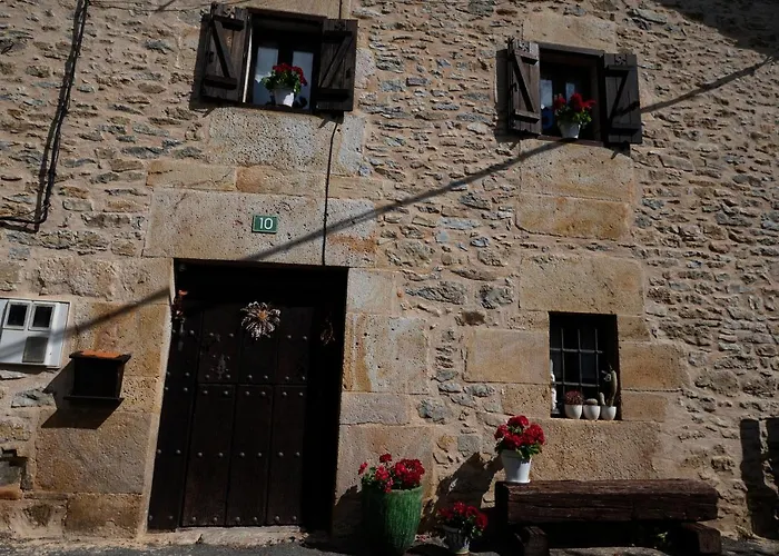 Mujika Etxea Manurga