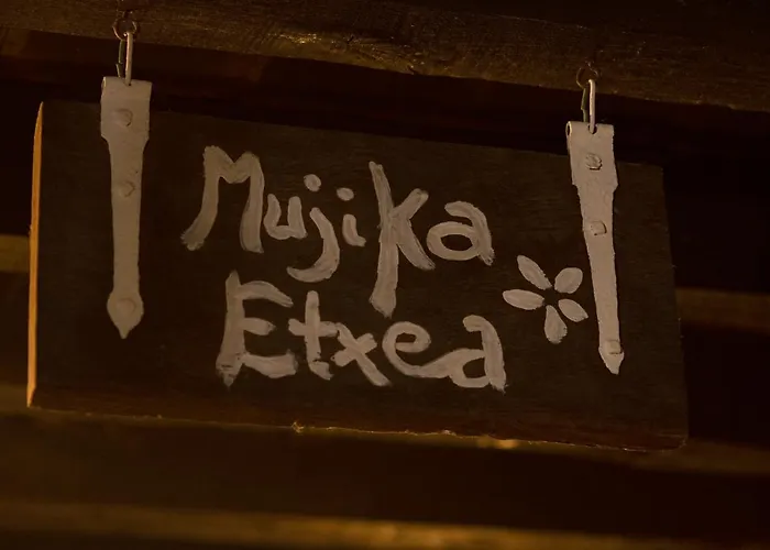 Mujika Etxea Holiday home Manurga